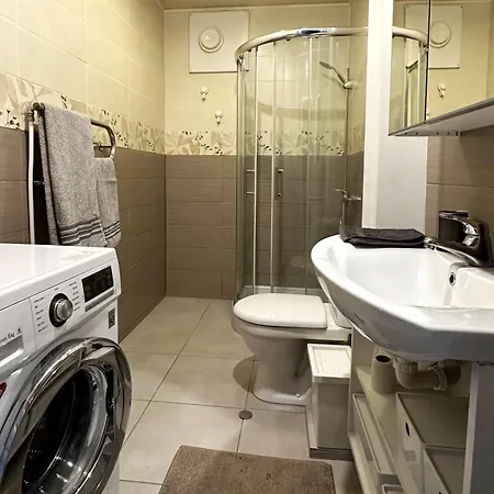 Central Residence Apartman *